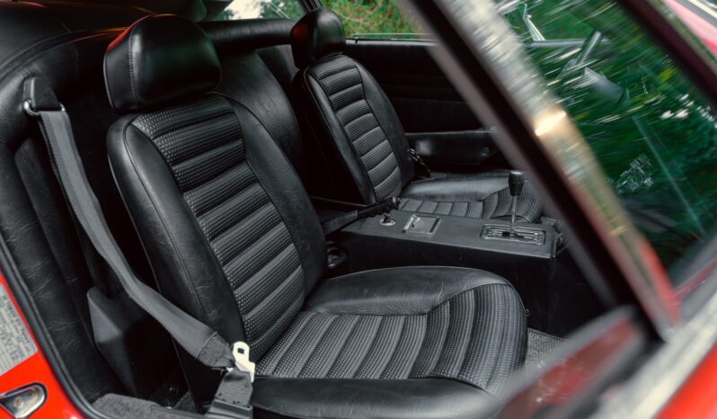 
								1973 DeTomaso Pantera full									