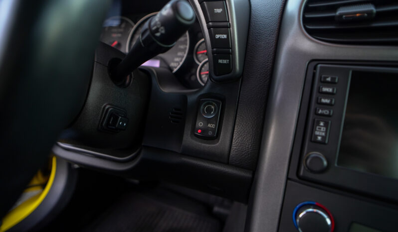 
								24k-Mile 2006 Chevrolet Corvette Z06 2LZ full									