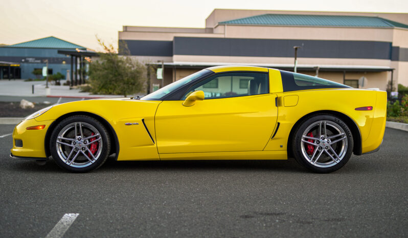 
								24k-Mile 2006 Chevrolet Corvette Z06 2LZ full									