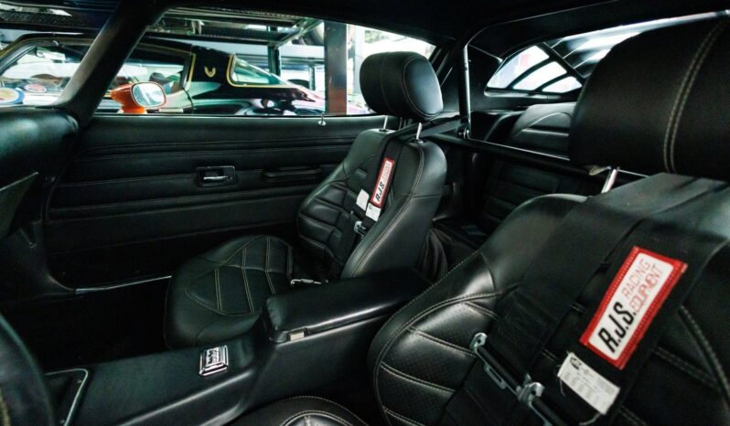 
								1976 Pontiac Firebird Trans Am Custom Restomod full									