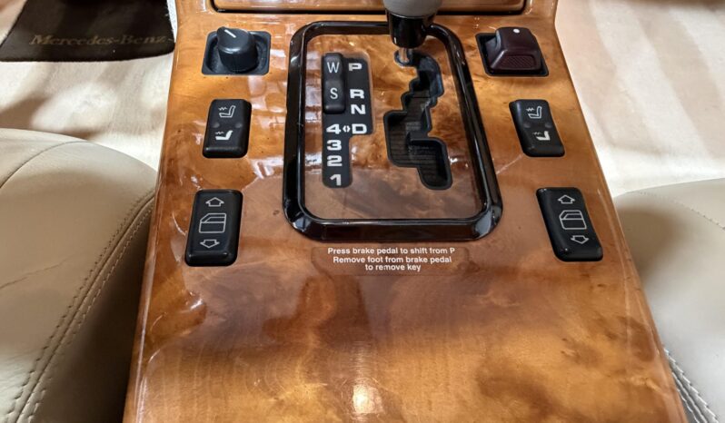 
								2001 Mercedes-Benz SL500 full									