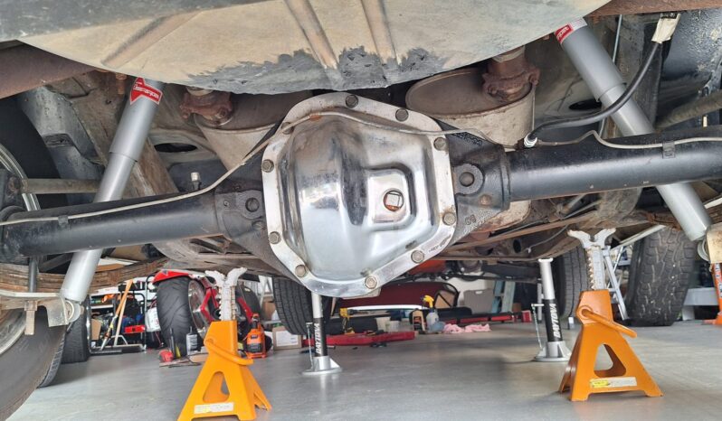 
								1959 Chevrolet Corvette 4-Speed full									