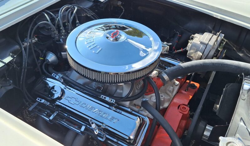 
								1959 Chevrolet Corvette 4-Speed full									