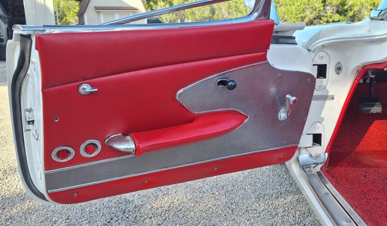 
								1959 Chevrolet Corvette 4-Speed full									