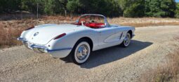 
										1959 Chevrolet Corvette 4-Speed full									
