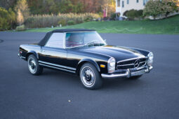 
										1965 Mercedes-Benz 230SL full									