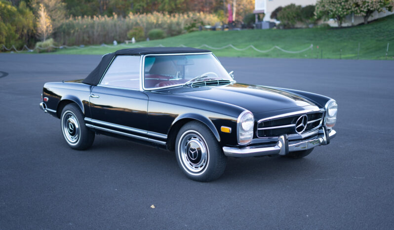 
								1965 Mercedes-Benz 230SL full									