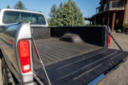 
										1976 Ford F-250 Custom Highboy 4×4 4-Speed full									