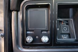 
										1976 Ford F-250 Custom Highboy 4×4 4-Speed full									