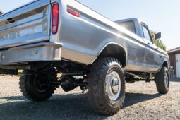 
										1976 Ford F-250 Custom Highboy 4×4 4-Speed full									