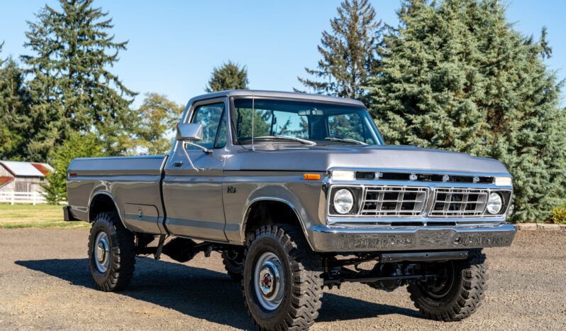 
								1976 Ford F-250 Custom Highboy 4×4 4-Speed full									