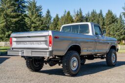 
										1976 Ford F-250 Custom Highboy 4×4 4-Speed full									