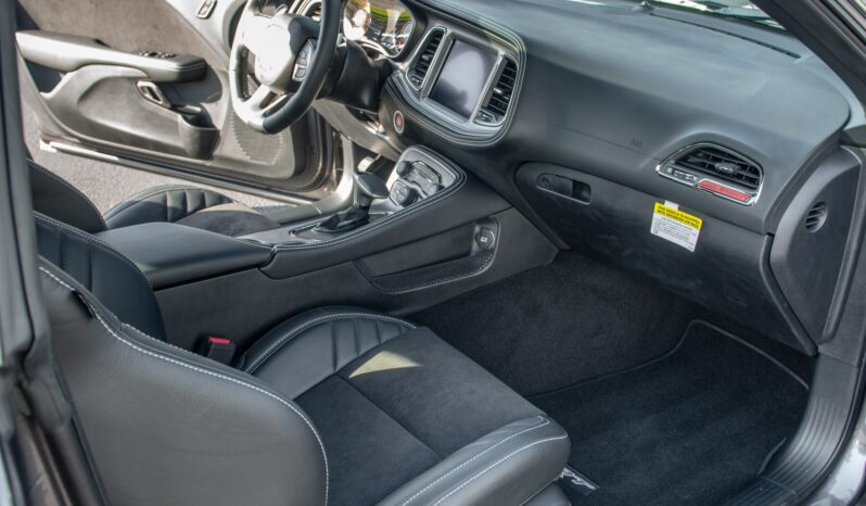 
								2023 Dodge Challenger SRT Hellcat Jailbreak full									