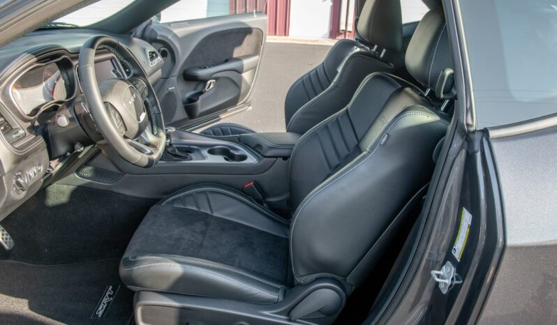 
								2023 Dodge Challenger SRT Hellcat Jailbreak full									