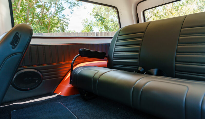 
								1971 Chevrolet K5 Blazer full									