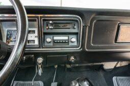 
										1979 Ford F-250 Custom 4×4 4-Speed full									