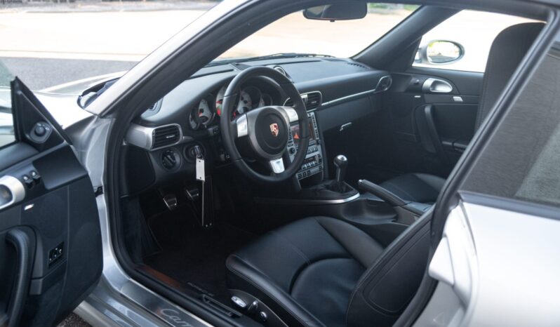 
								2005 Porsche 911 Carrera S Coupe 6-Speed full									