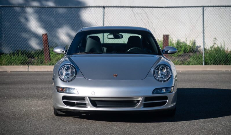 
								2005 Porsche 911 Carrera S Coupe 6-Speed full									