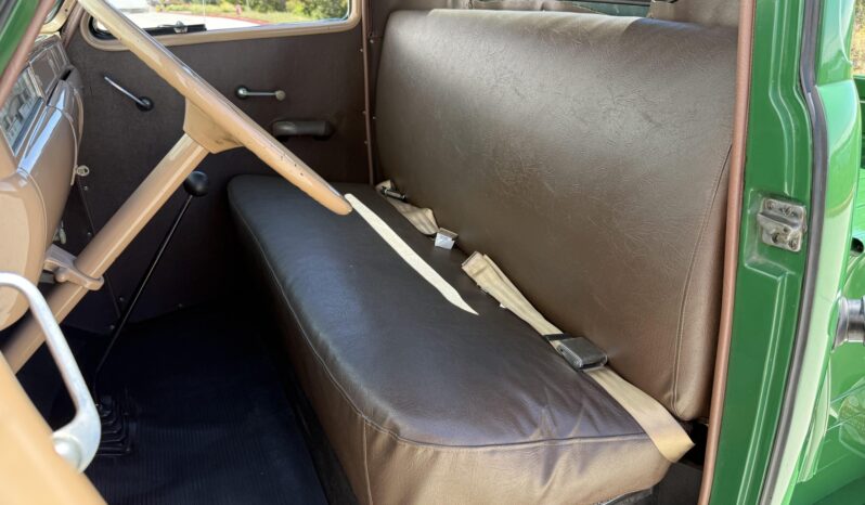 
								1946 Studebaker M5 Pickup full									