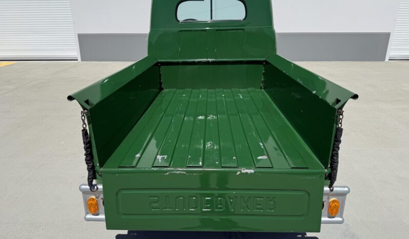 
								1946 Studebaker M5 Pickup full									