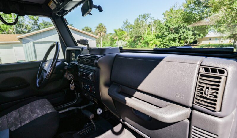 
								2006 Jeep Wrangler Rubicon 4.0 full									