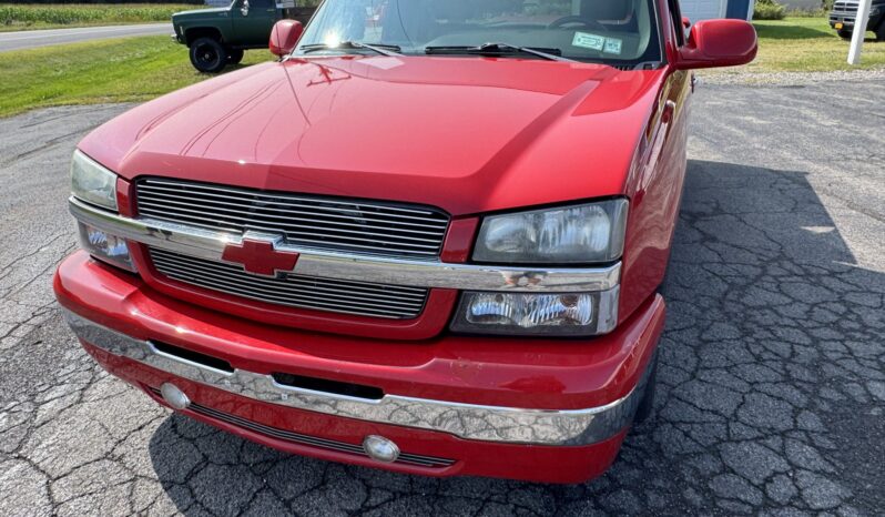 2004 Chevrolet Silverado 1500 Regency RST 5-Speed 1