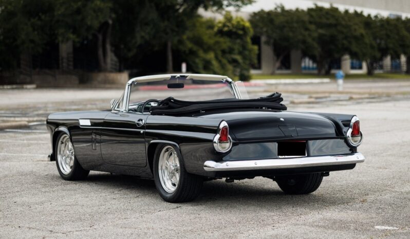
								1956 Ford Thunderbird 5.0 Coyote Restomod full									