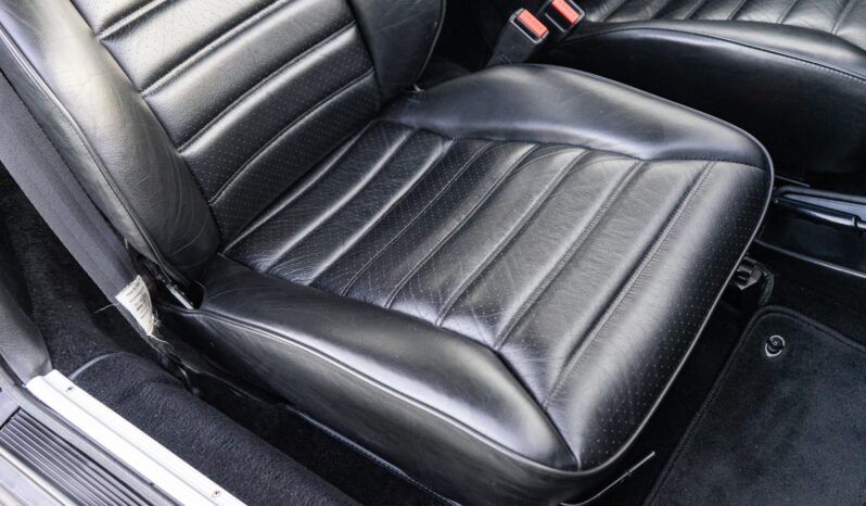 
								1983 Porsche 911SC Coupe full									