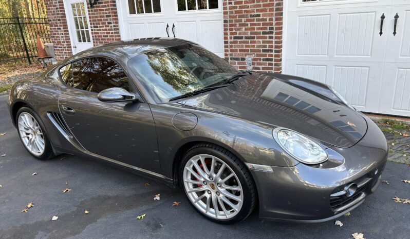 
								2006 Porsche Cayman S 6-Speed full									