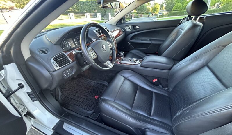 
								2007 Jaguar XKR Coupe full									