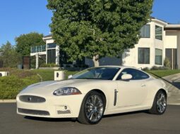 
										2007 Jaguar XKR Coupe full									