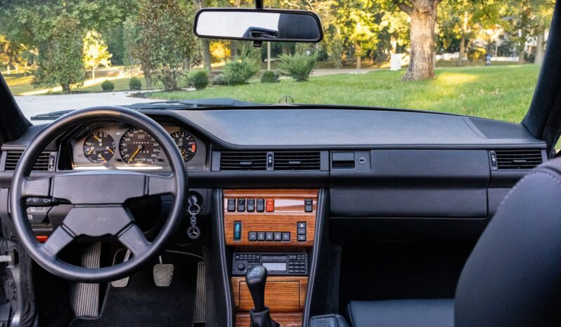 
								1989 Mercedes-Benz 300CE 6-Speed full									