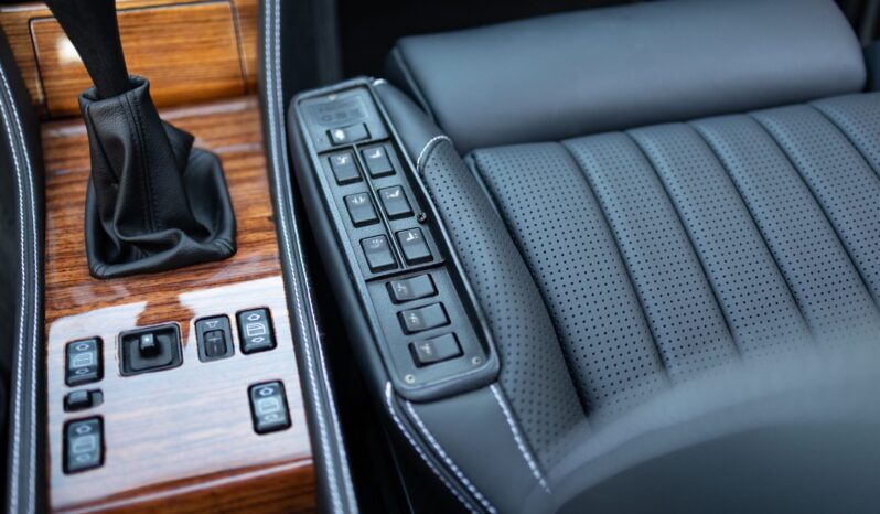 
								1989 Mercedes-Benz 300CE 6-Speed full									