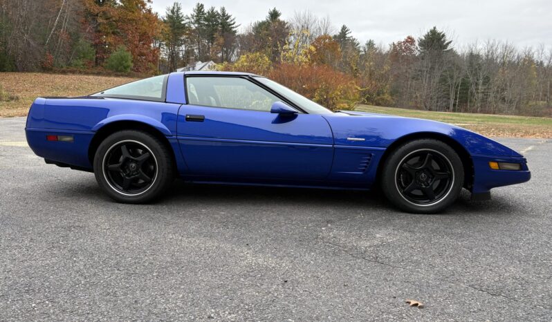 
								1996 Chevrolet Corvette Grand Sport Coupe full									