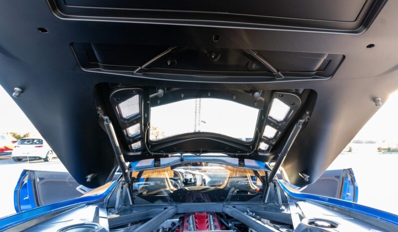 
								2020 Chevrolet Corvette Stingray Coupe 2LT full									