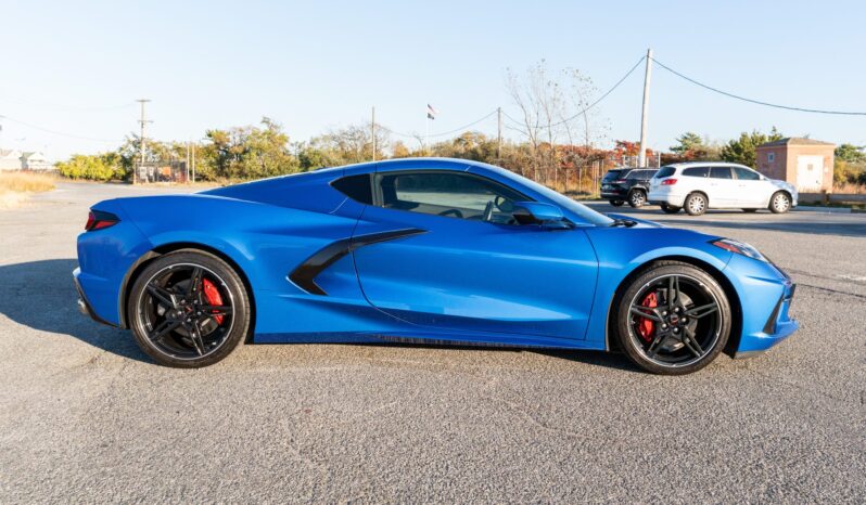 
								2020 Chevrolet Corvette Stingray Coupe 2LT full									