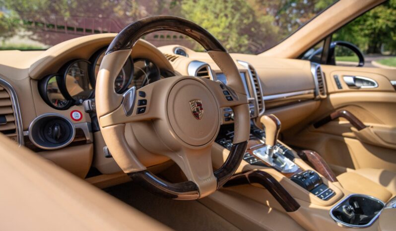 
								2014 Porsche Cayenne Turbo S full									