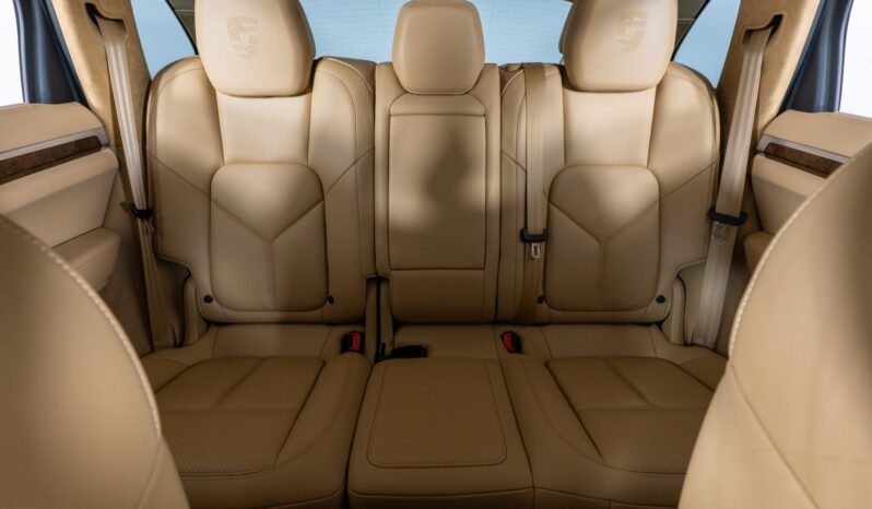 
								2014 Porsche Cayenne Turbo S full									