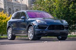 
										2014 Porsche Cayenne Turbo S full									