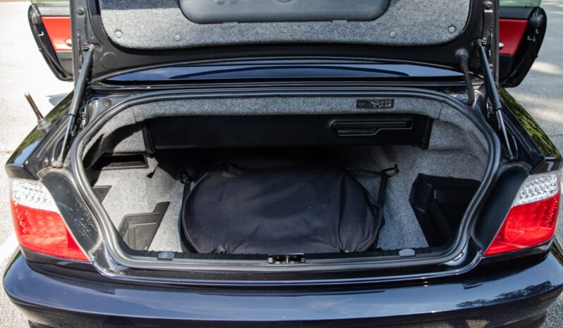 
								2006 BMW M3 Convertible 6-Speed full									