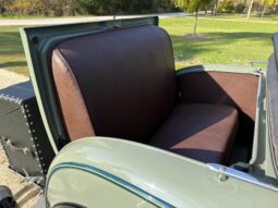 
										1929 Ford Model A Roadster full									