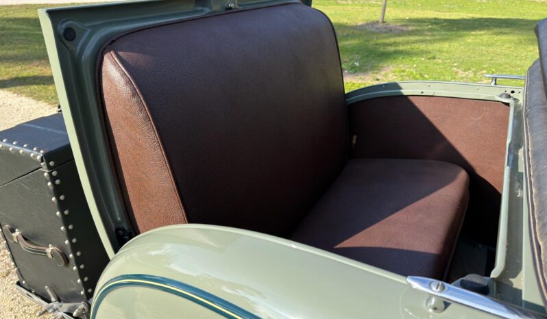 
								1929 Ford Model A Roadster full									