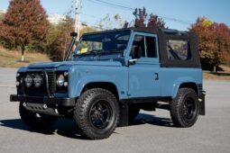
										1996 Land Rover Defender 90 300Tdi 5-Speed full									