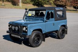 
										1996 Land Rover Defender 90 300Tdi 5-Speed full									