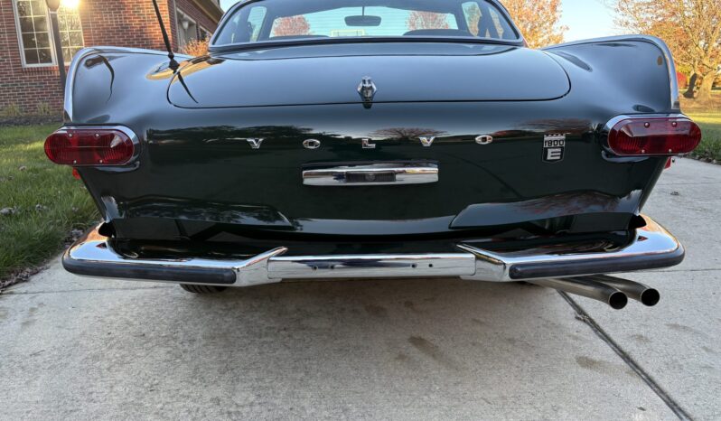 
								1970 Volvo 1800E full									