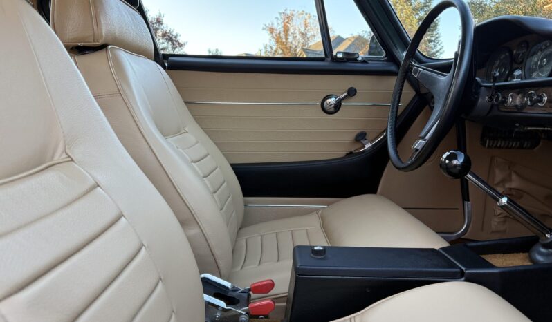 
								1970 Volvo 1800E full									