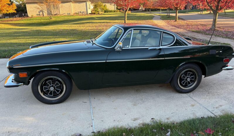 
								1970 Volvo 1800E full									