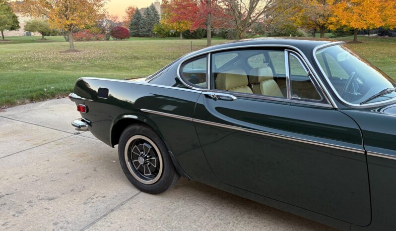 
								1970 Volvo 1800E full									