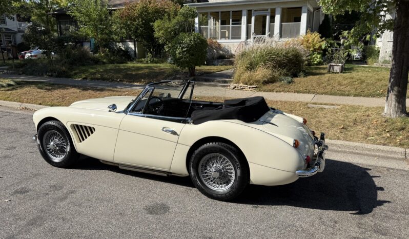 
								1967 Austin-Healey 3000 BJ8 Mk III full									
