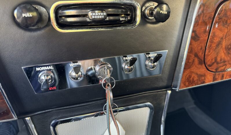 
								1967 Austin-Healey 3000 BJ8 Mk III full									